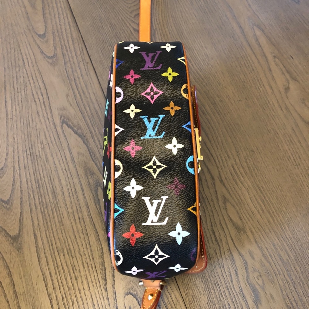 🌈RARE🌈 Louis Vuitton multi color Sologne Bag. - Picture 5 of 16